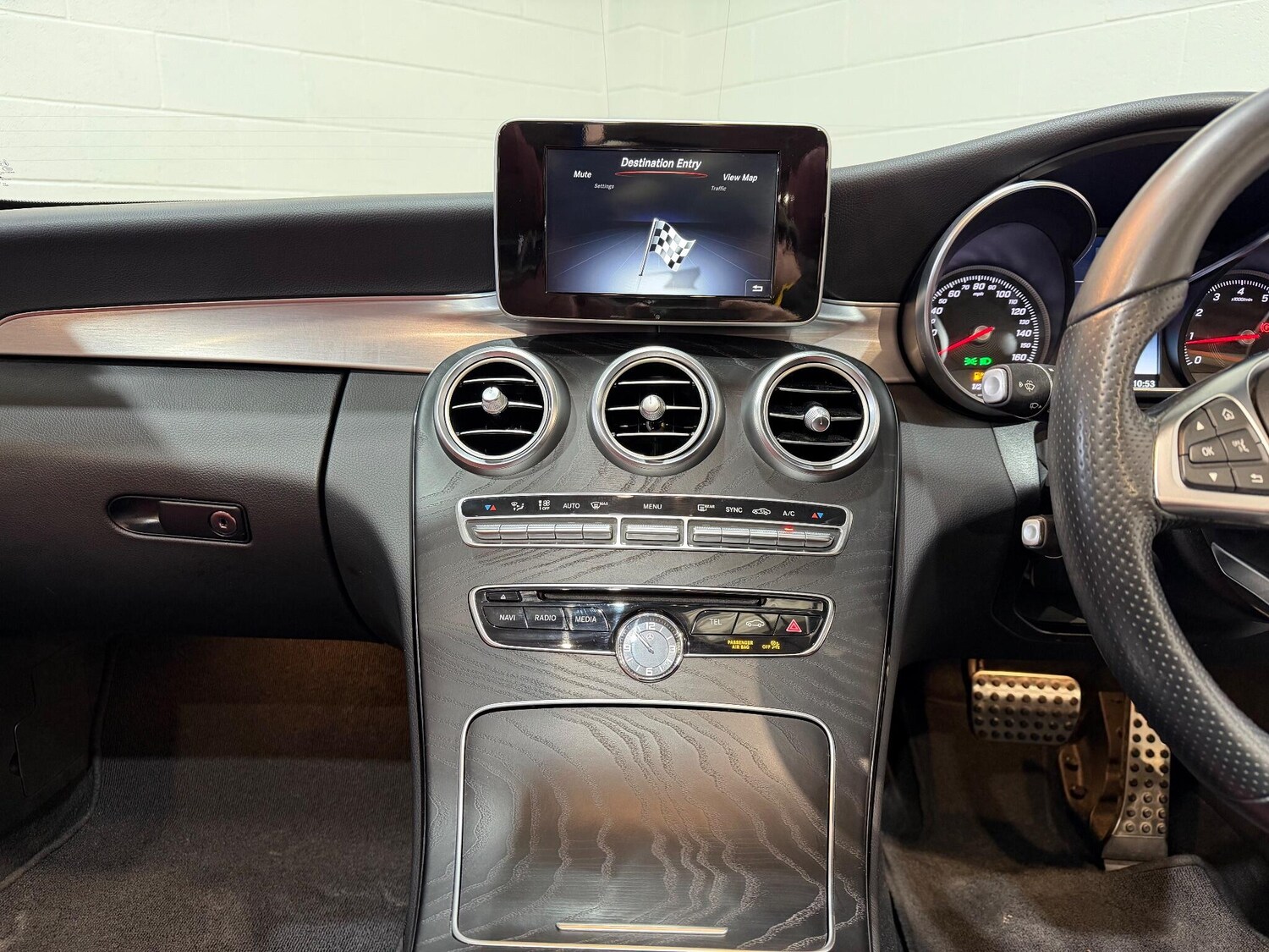 Used Mercedes-Benz C Class 2018 for sale - 77174888: Photo 59