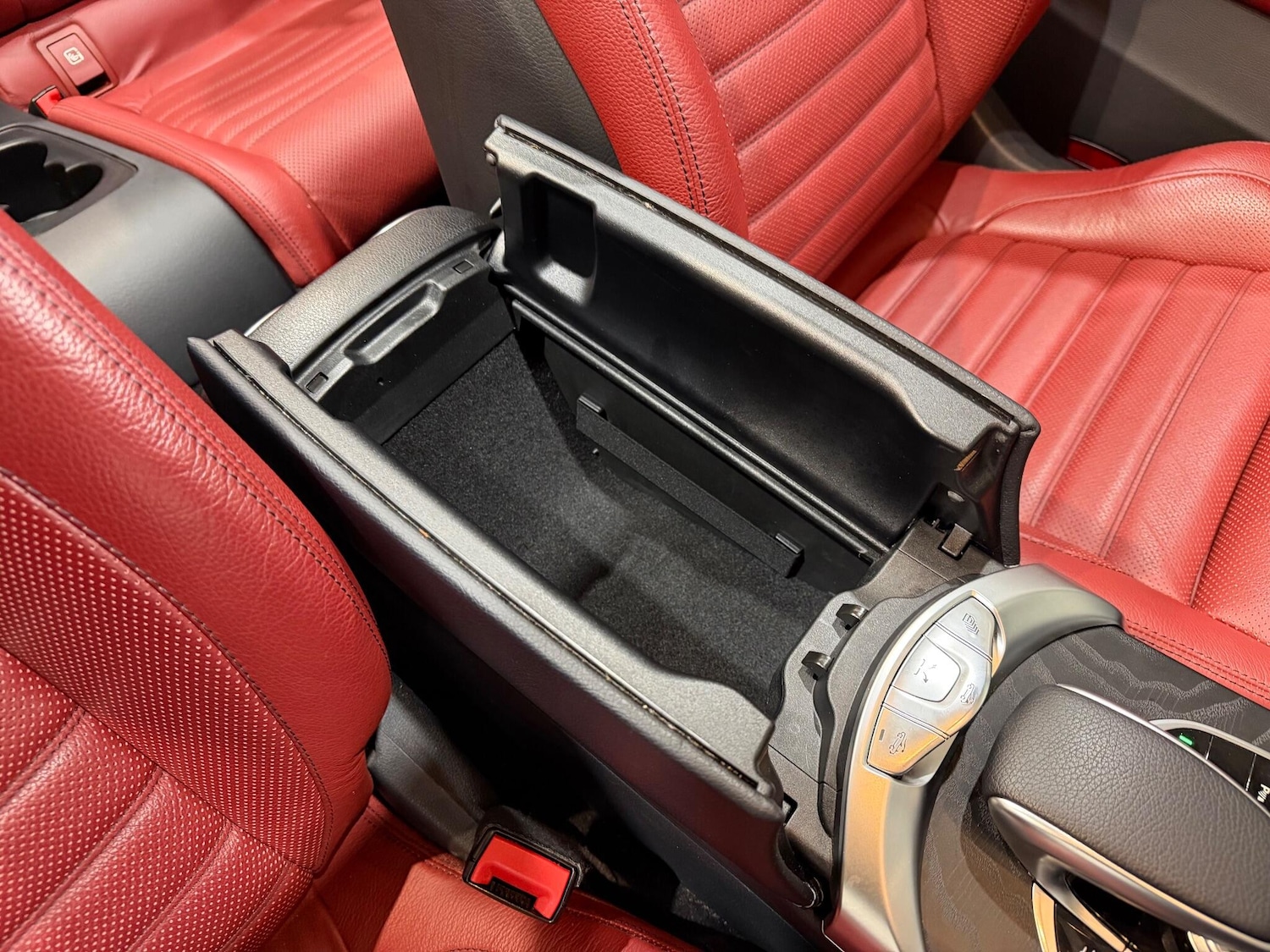 Used Mercedes-Benz C Class 2018 for sale - 77174888: Photo 79