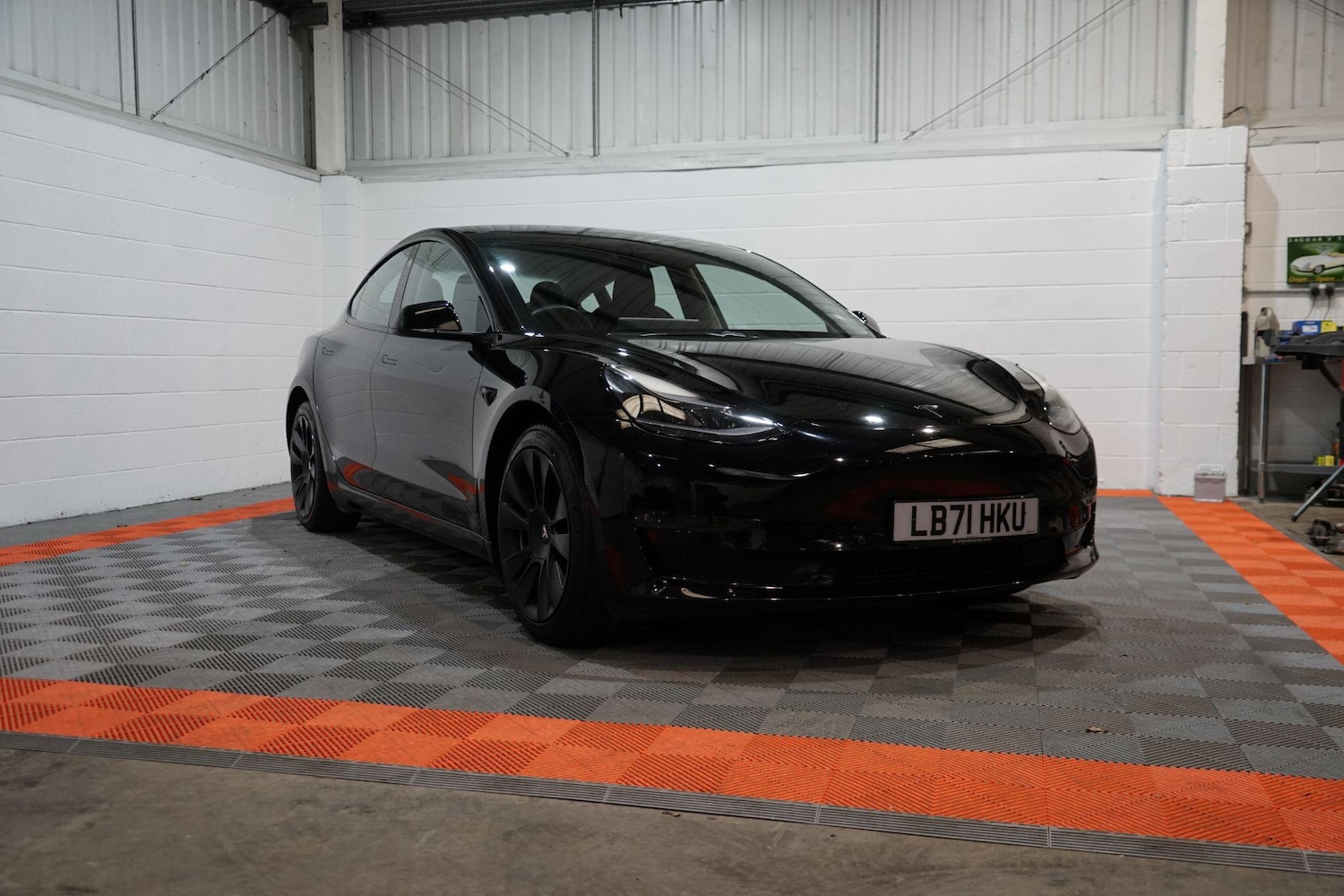 Used Tesla Model 3 2021 for sale - 76800963: Photo 1