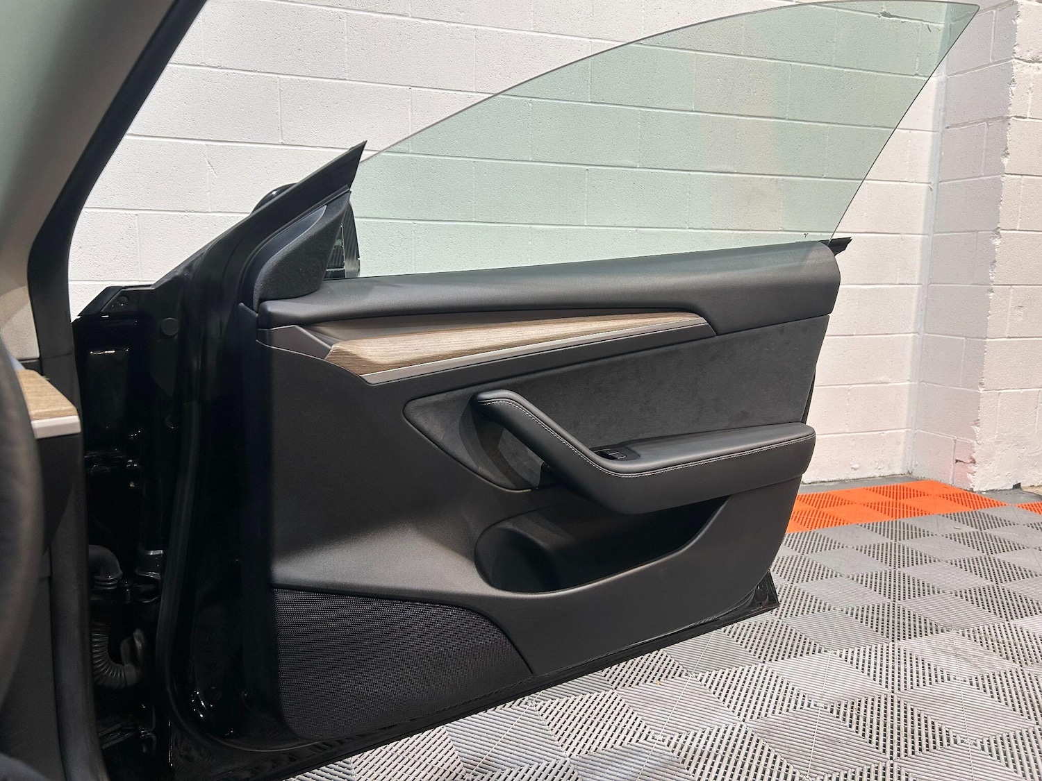 Used Tesla Model 3 2021 for sale - 76800963: Photo 28