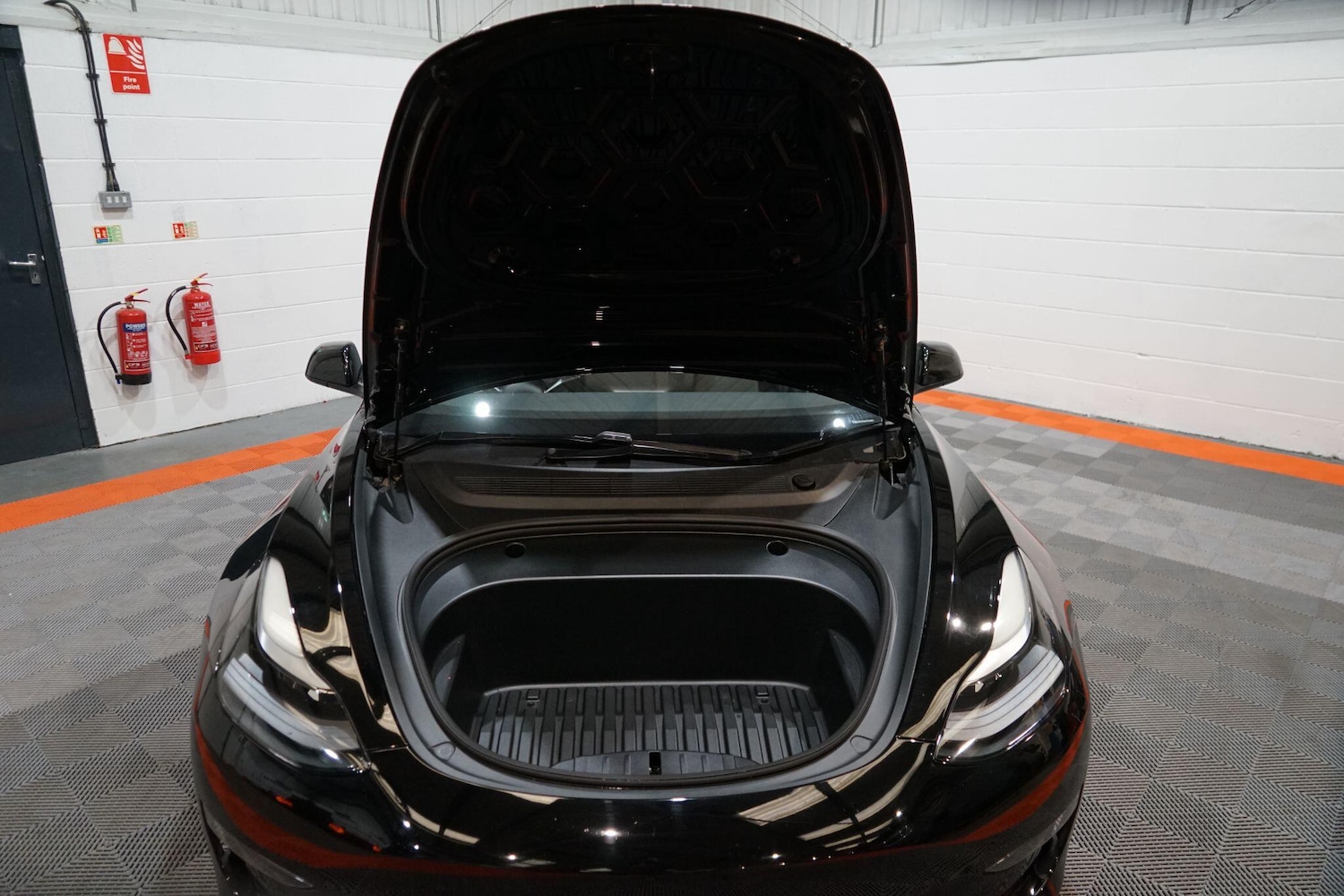 Used Tesla Model 3 2021 for sale - 76800963: Photo 44