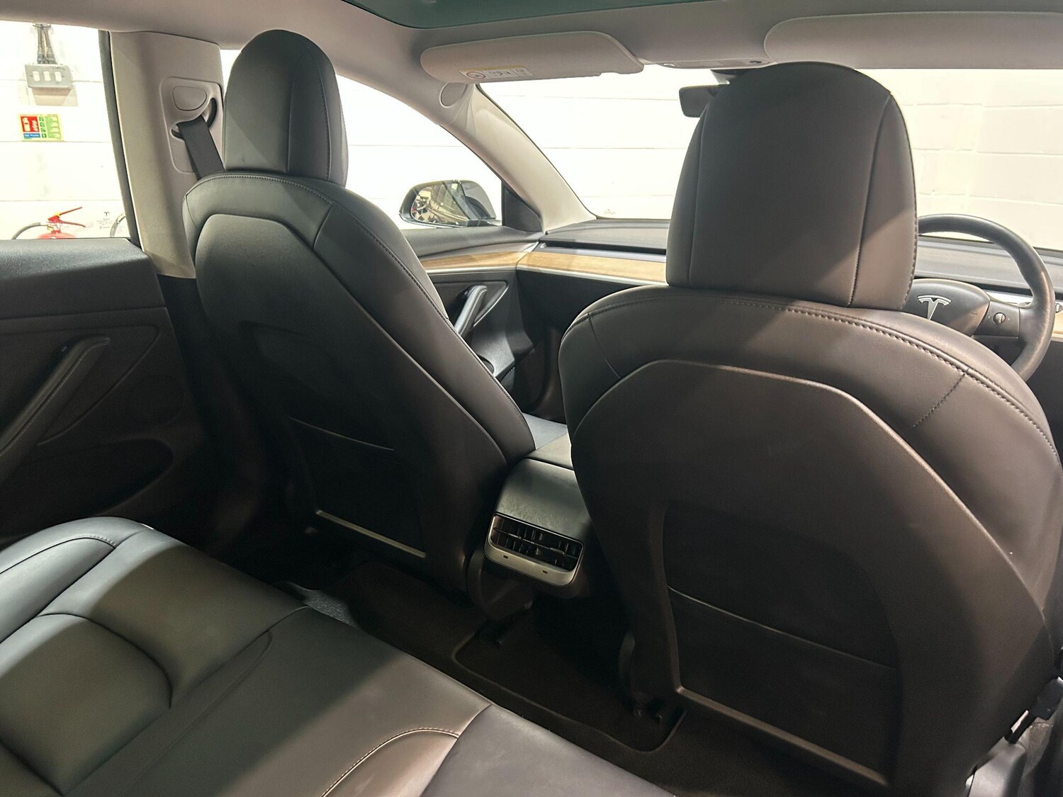 Used Tesla Model 3 2021 for sale - 76800963: Photo 65