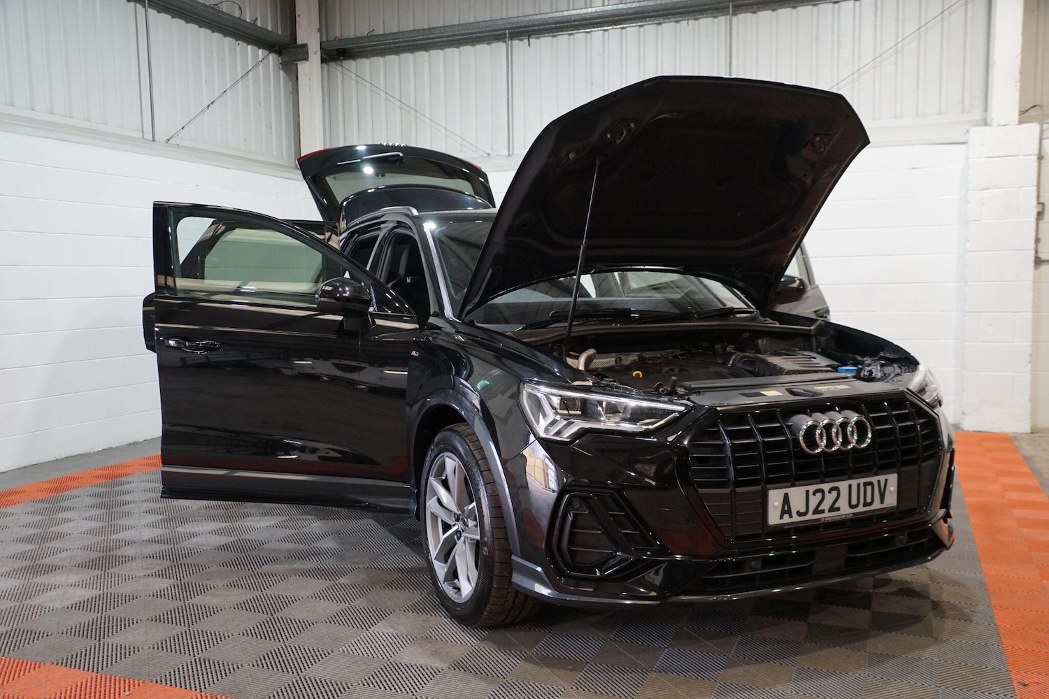 Used Audi Q3 for sale - 77925180: Photo 10