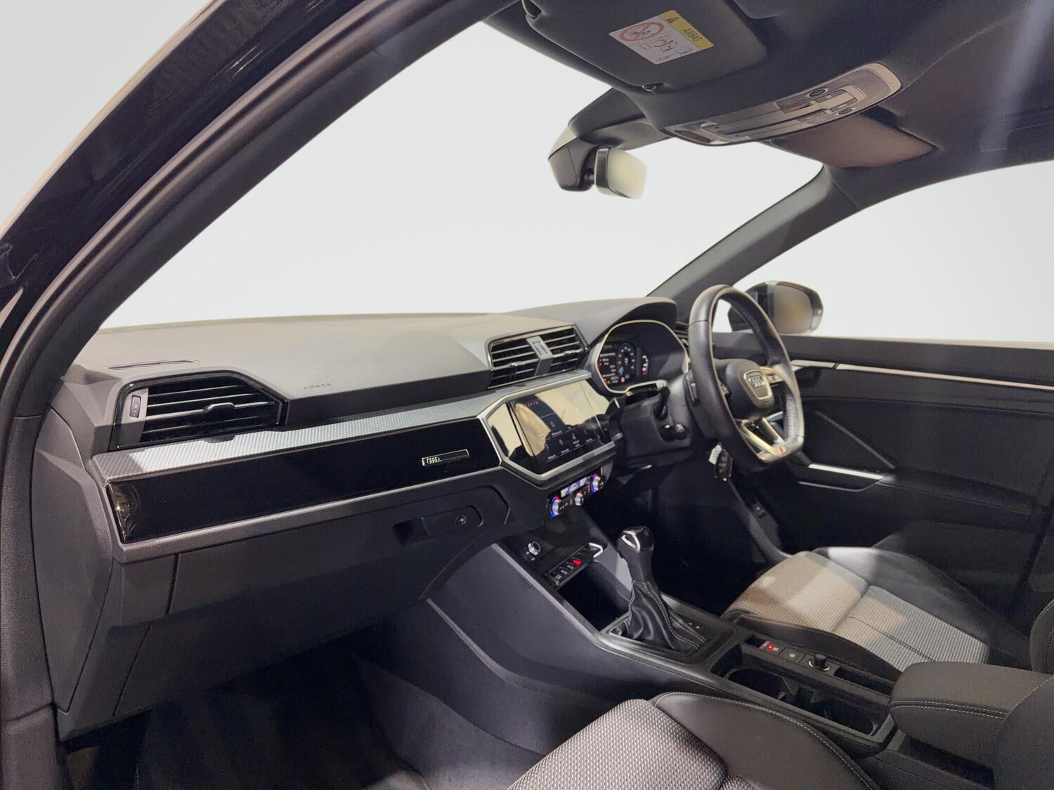 Used Audi Q3 for sale - 77925180: Photo 30