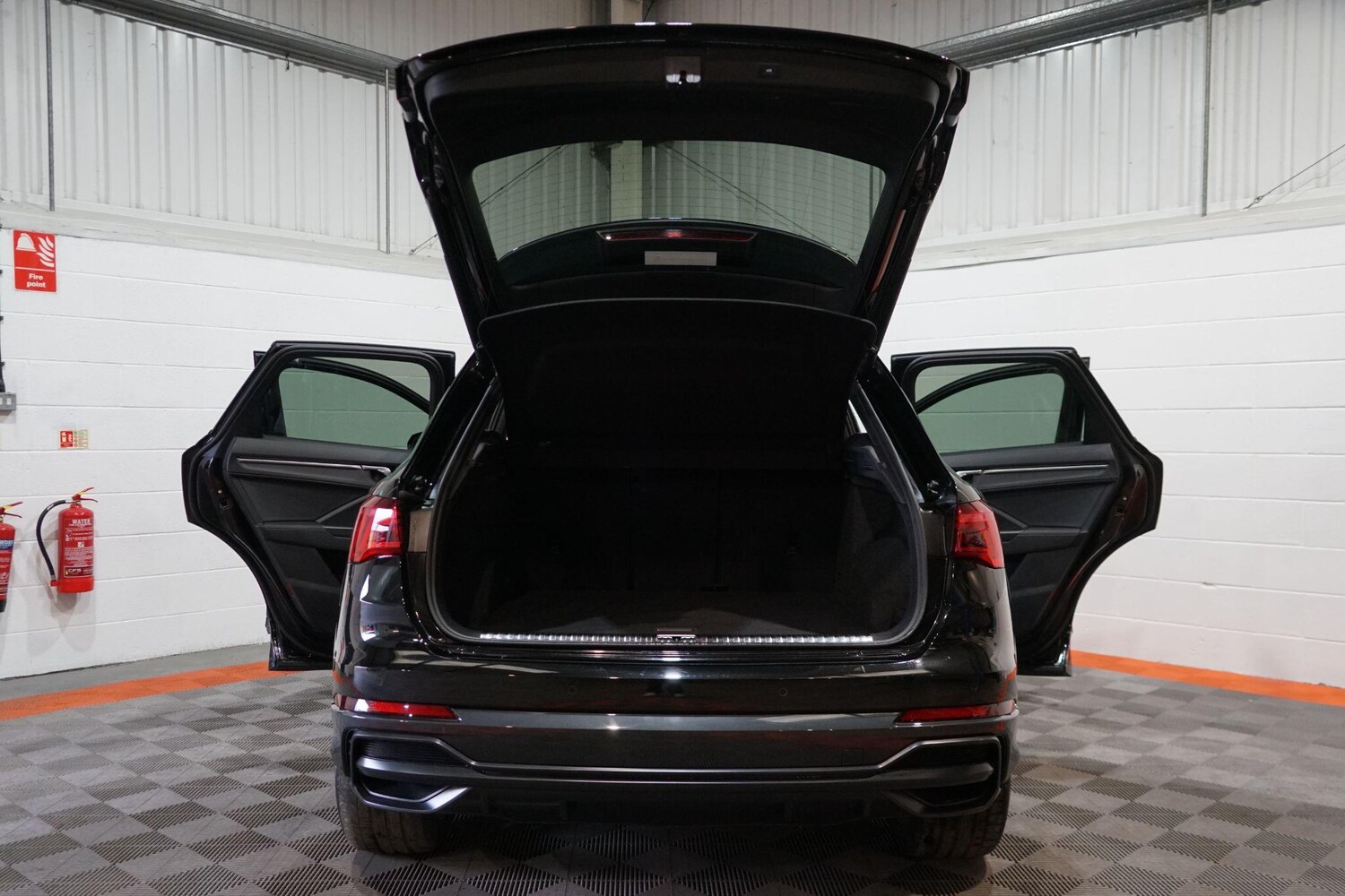 Used Audi Q3 for sale - 77925180: Photo 63