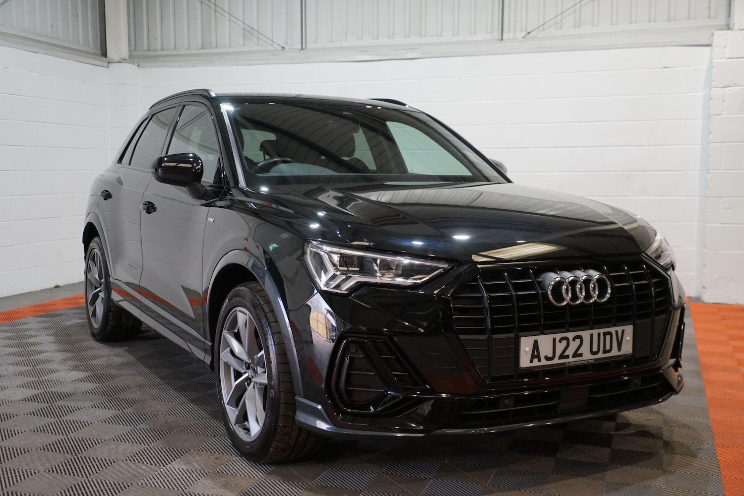 Used Audi Q3 for sale - 77925180: Photo 9