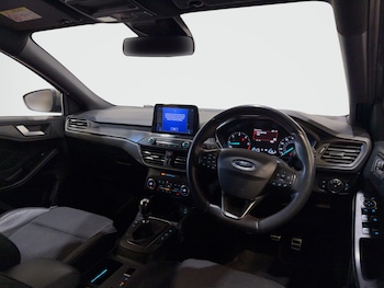 Used Ford Focus 2019 for sale - 78157057: Photo