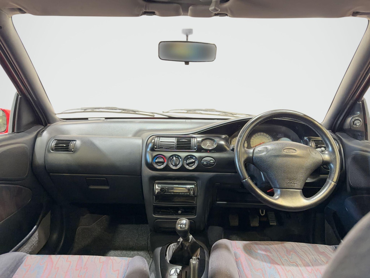 Used Ford Escort 1995 for sale - 77970297: Photo 35