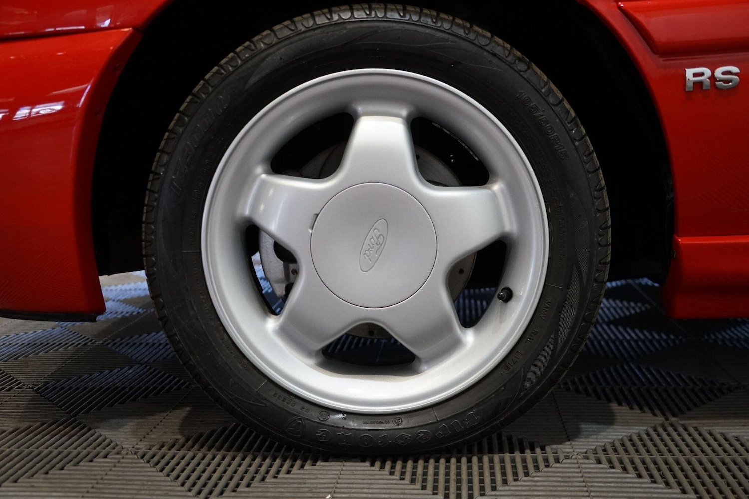 Used Ford Escort 1995 for sale - 77970297: Photo 6