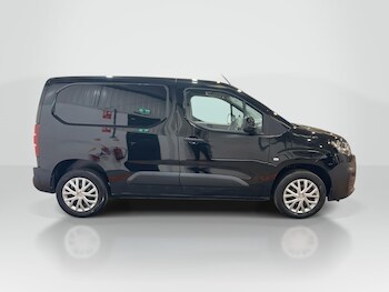 Used Citroen Berlingo 2022 for sale - 78099912: Photo
