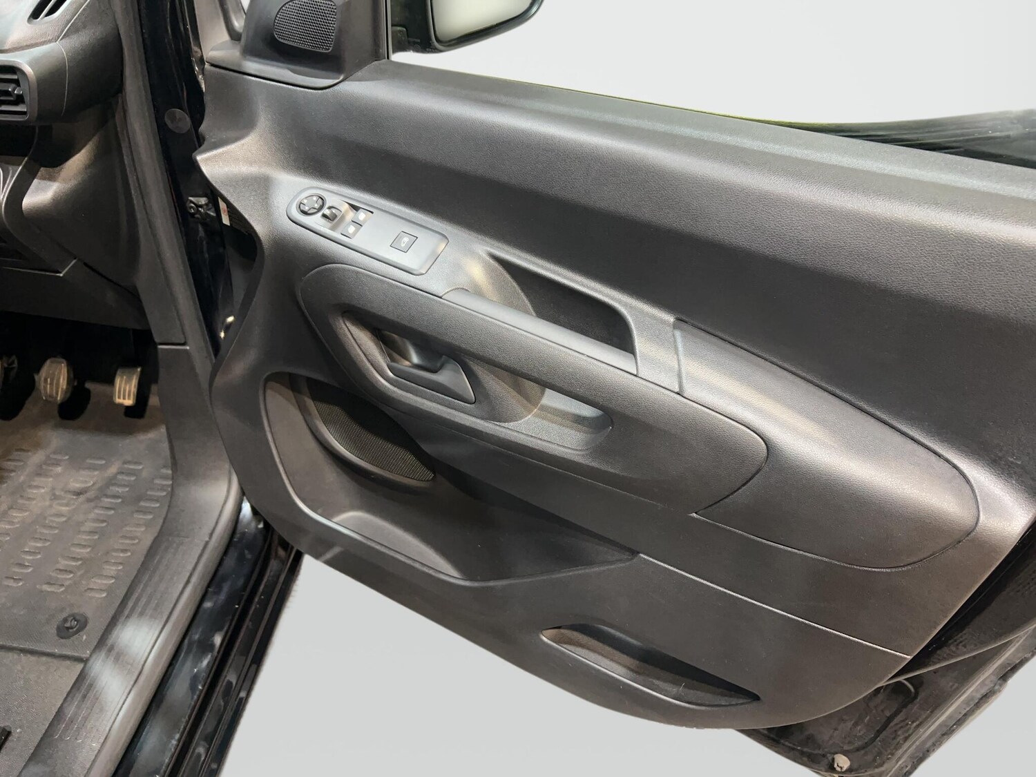 Used Citroen Berlingo 2022 for sale - 78099912: Photo 47