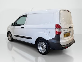 Used Ford Transit Courier 2023 for sale - 79034332: Photo