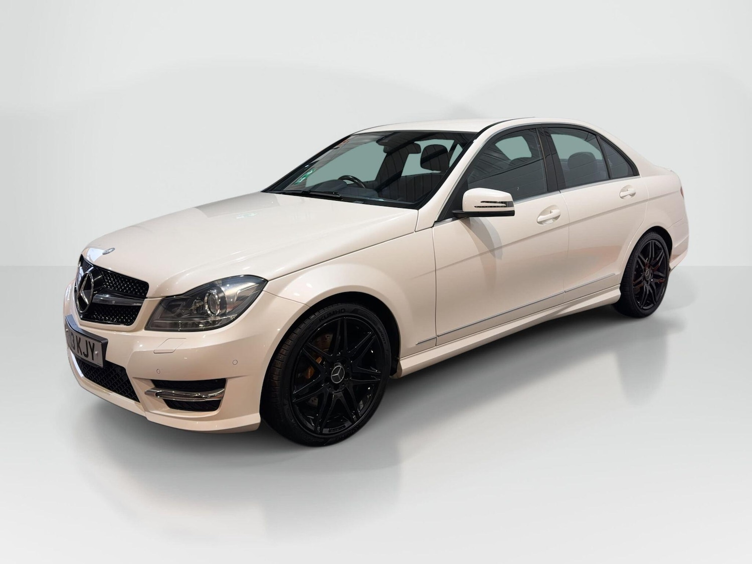 Used Mercedes-Benz C Class 2013 for sale - 77612468: Photo 16