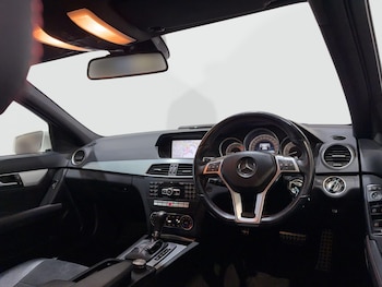 Used Mercedes-Benz C Class 2013 for sale - 77612468: Photo