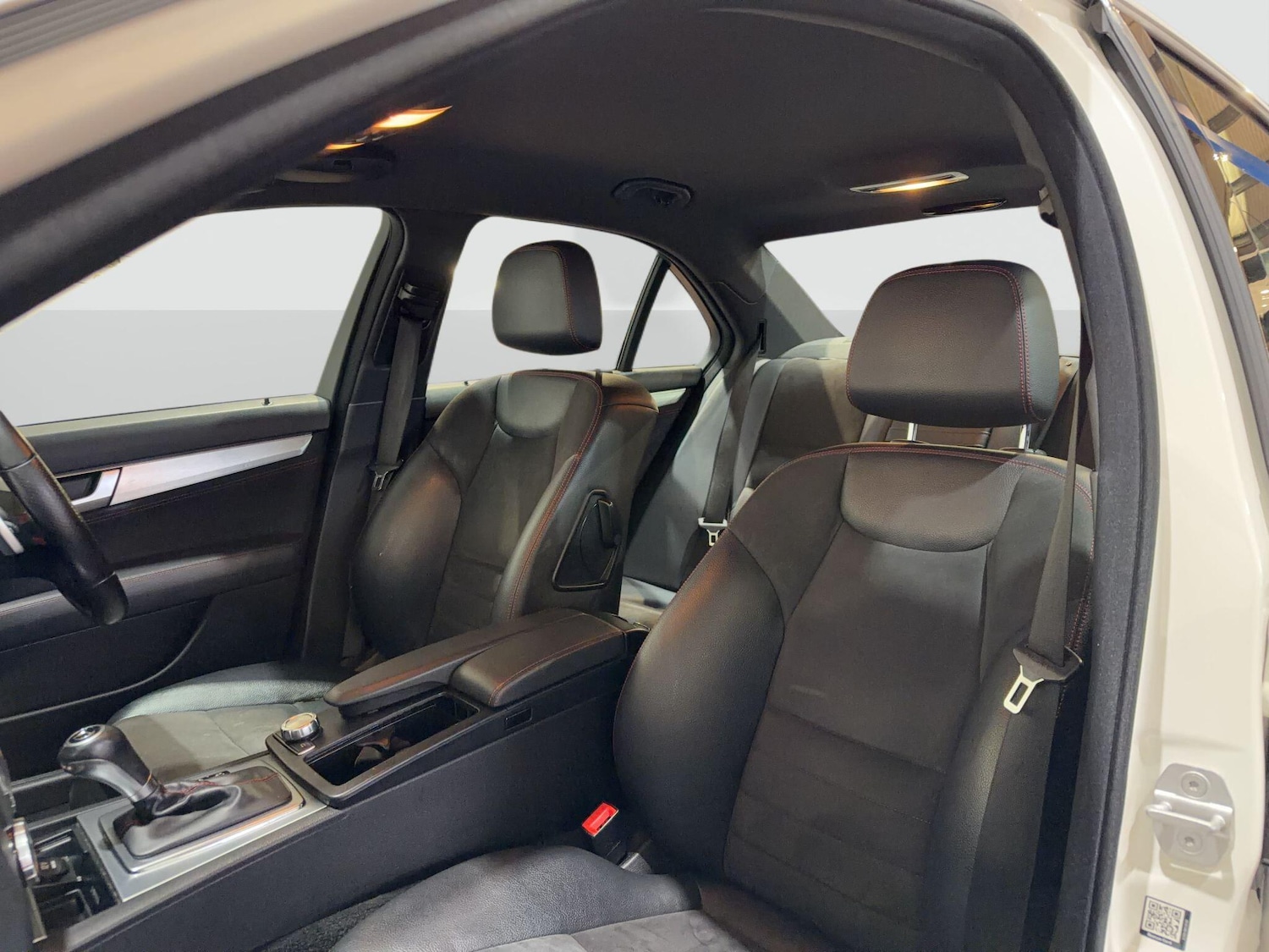 Used Mercedes-Benz C Class 2013 for sale - 77612468: Photo 63