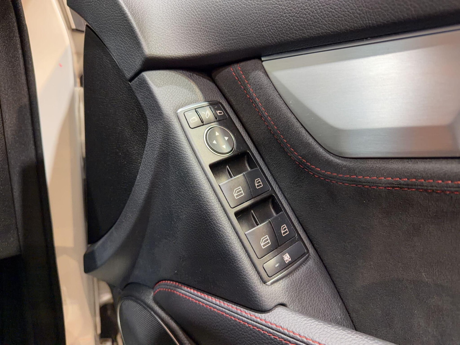 Used Mercedes-Benz C Class 2013 for sale - 77612468: Photo 69