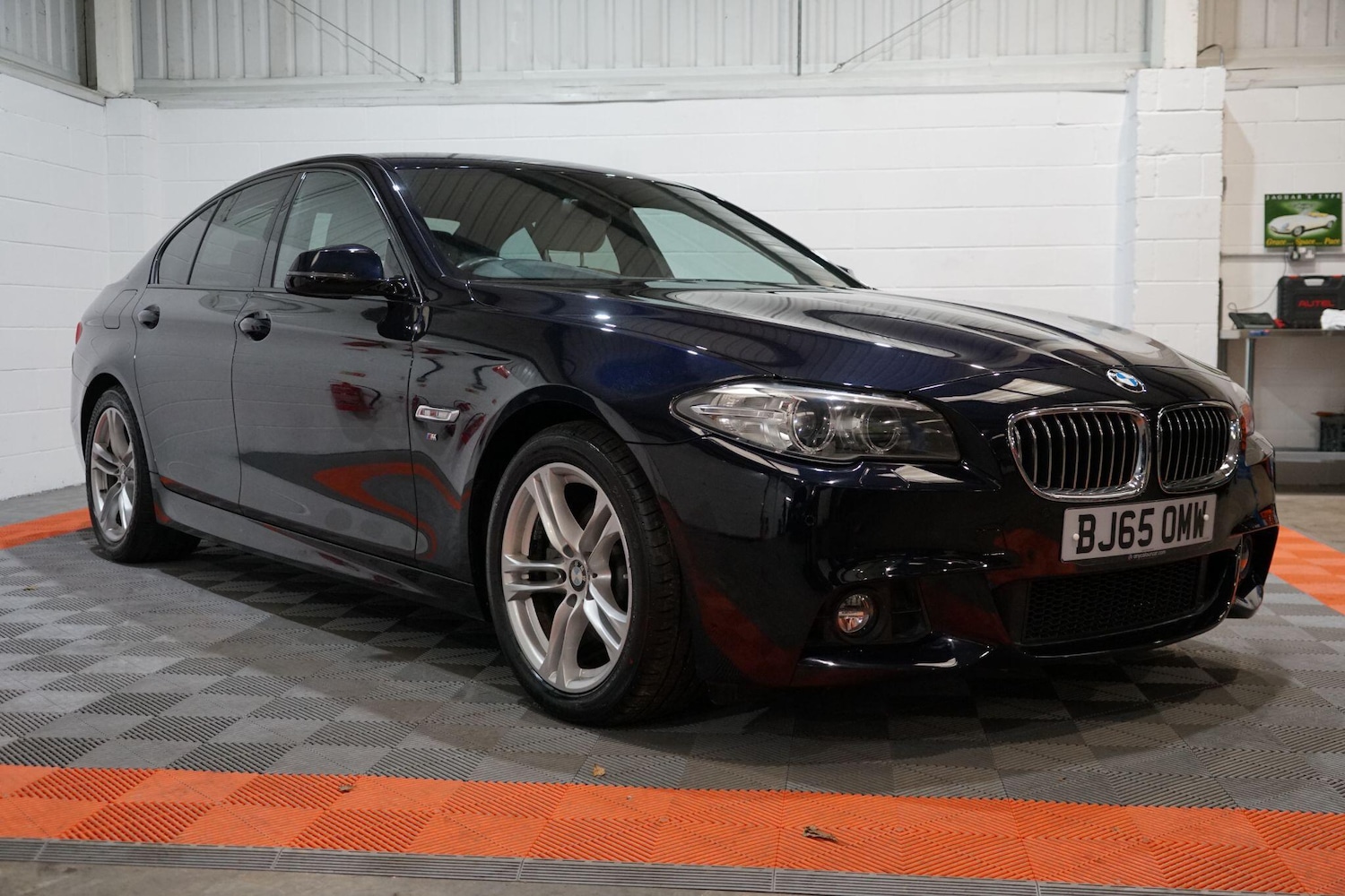 Used BMW 5 Series 2015 for sale - 76832579: Photo 1