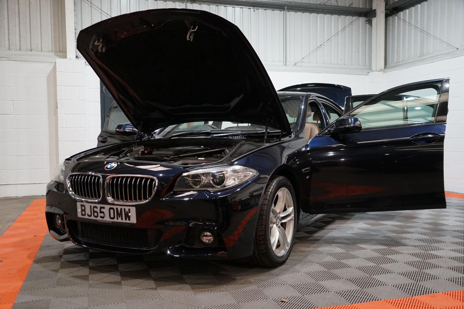 Used BMW 5 Series 2015 for sale - 76832579: Photo 10