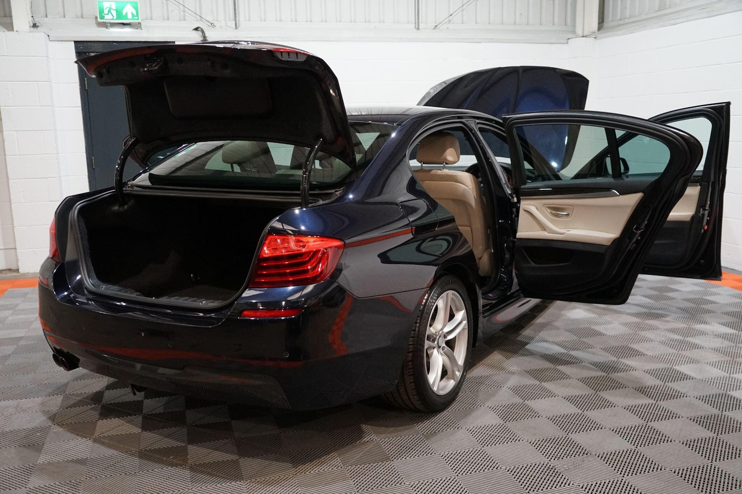 Used BMW 5 Series 2015 for sale - 76832579: Photo 16