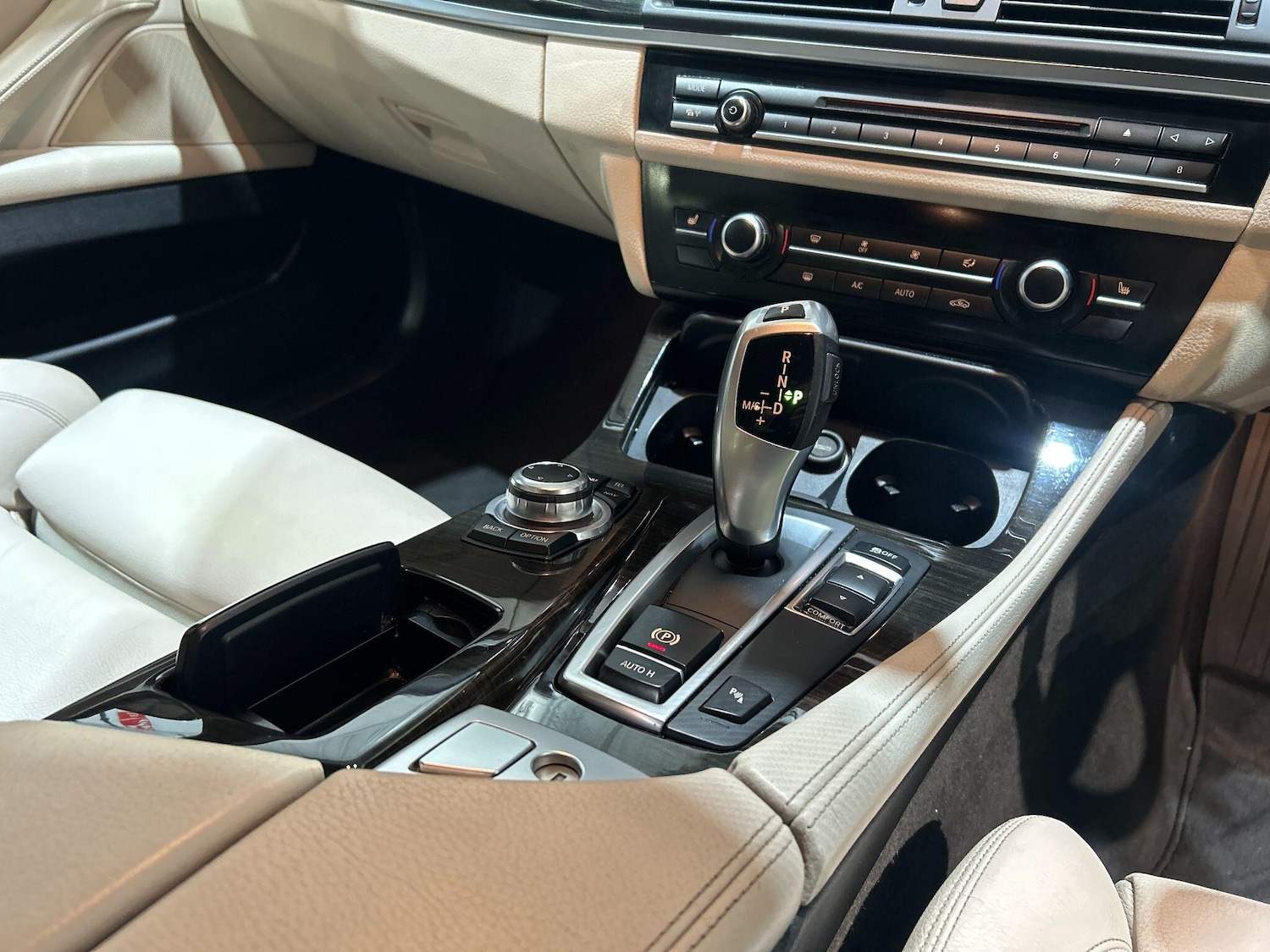 Used BMW 5 Series 2015 for sale - 76832579: Photo 20