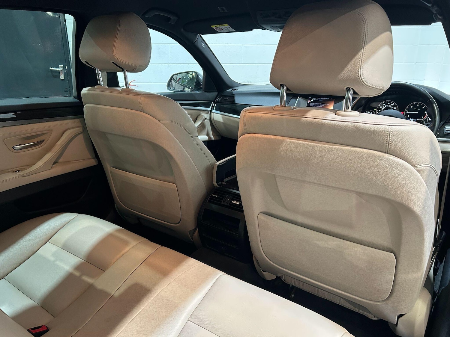 Used BMW 5 Series 2015 for sale - 76832579: Photo 23