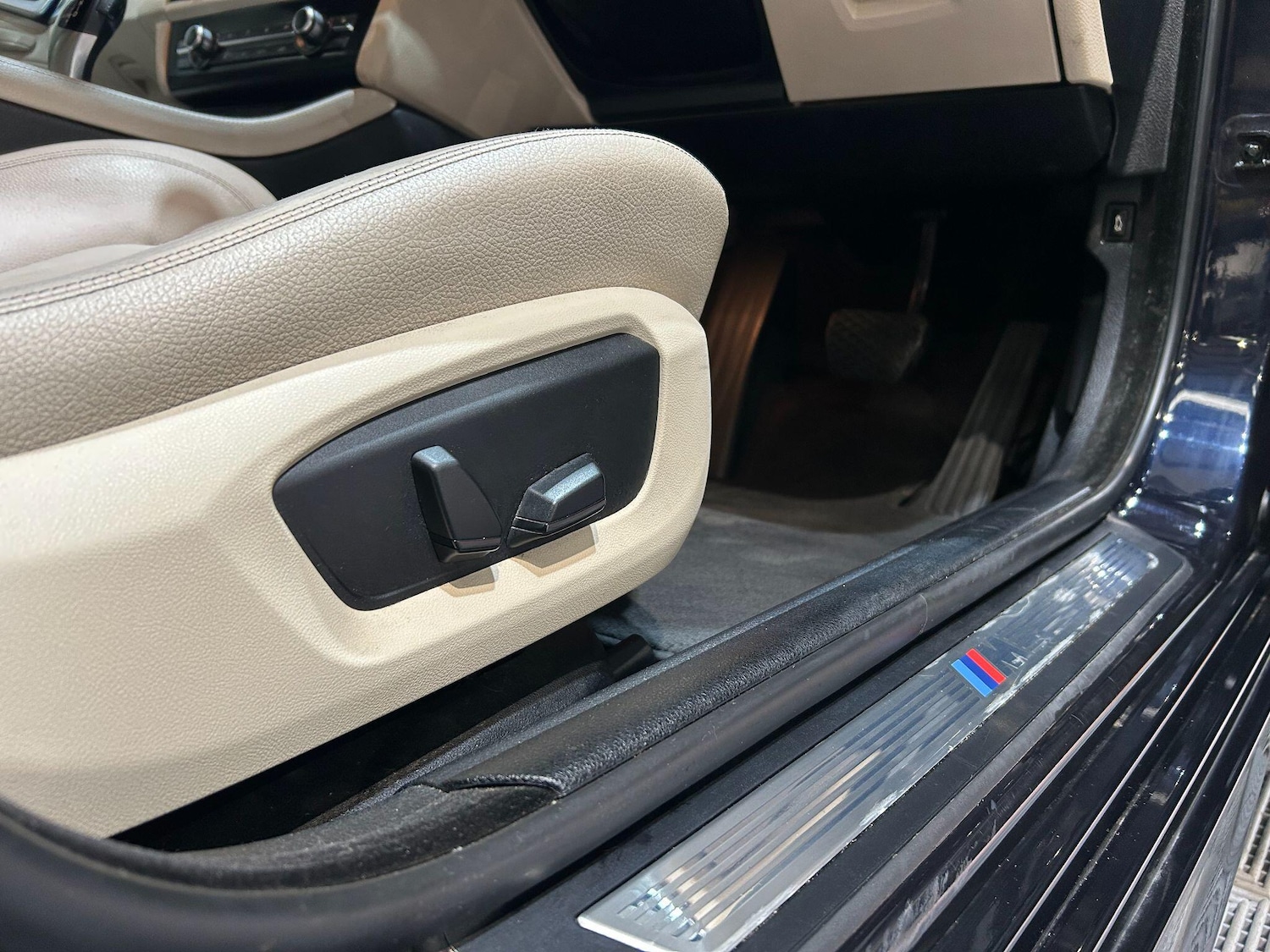 Used BMW 5 Series 2015 for sale - 76832579: Photo 26