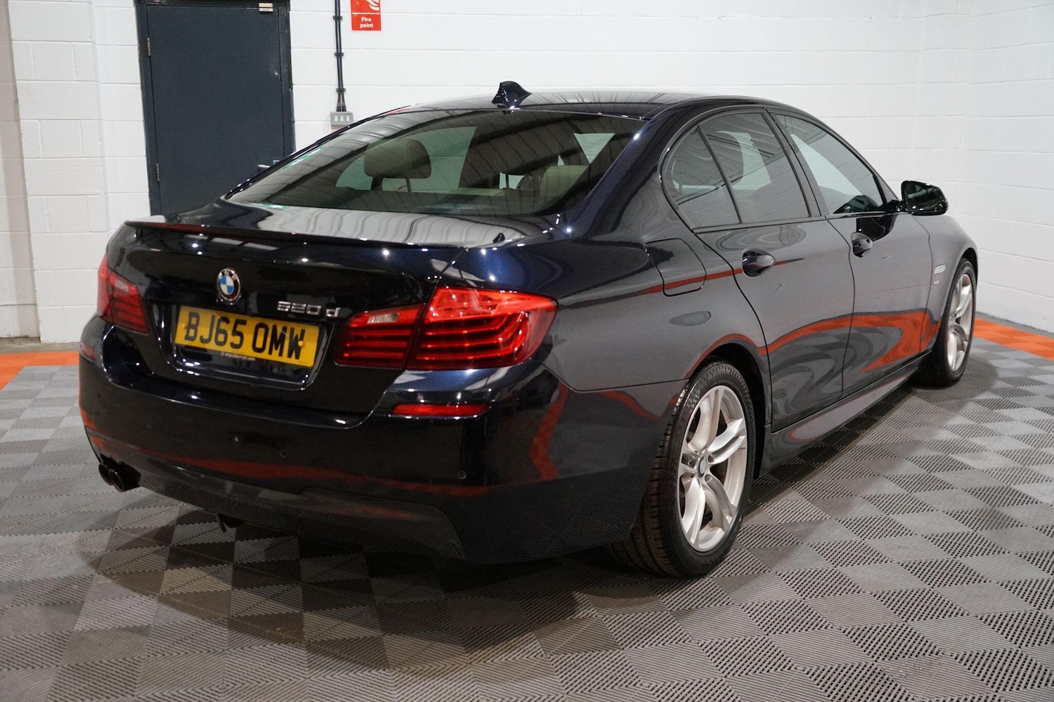 Used BMW 5 Series 2015 for sale - 76832579: Photo 3