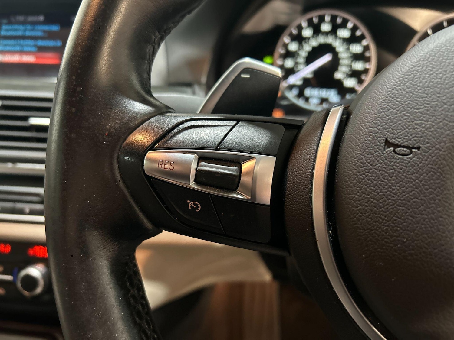 Used BMW 5 Series 2015 for sale - 76832579: Photo 32