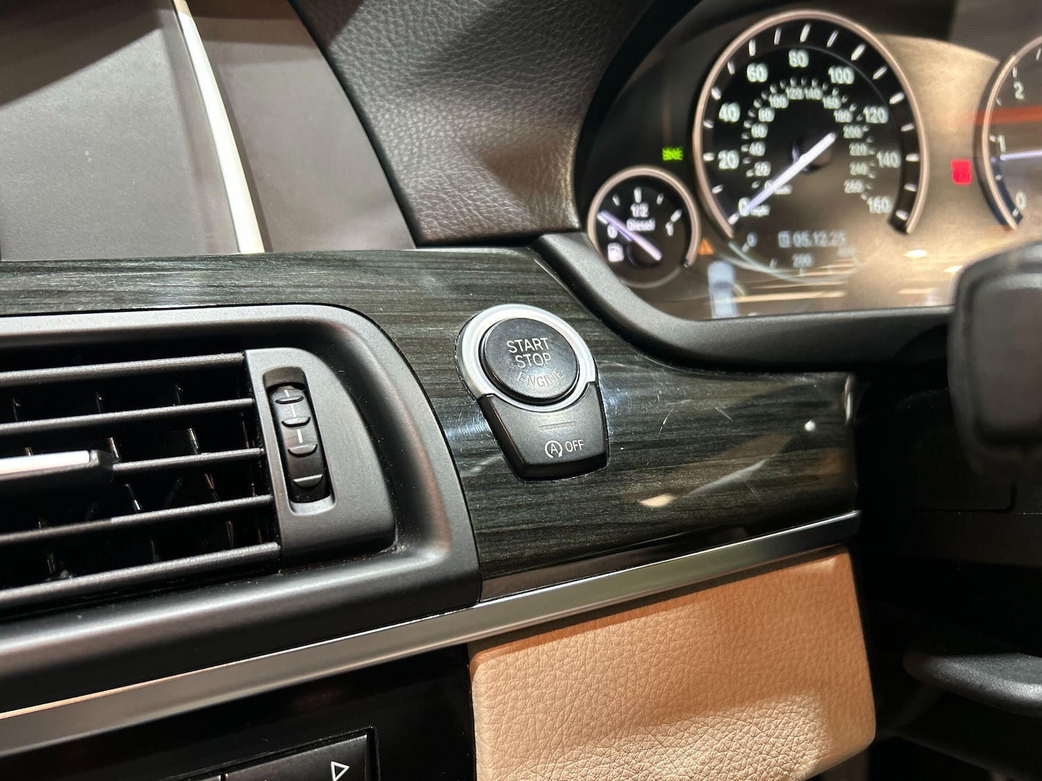 Used BMW 5 Series 2015 for sale - 76832579: Photo 34