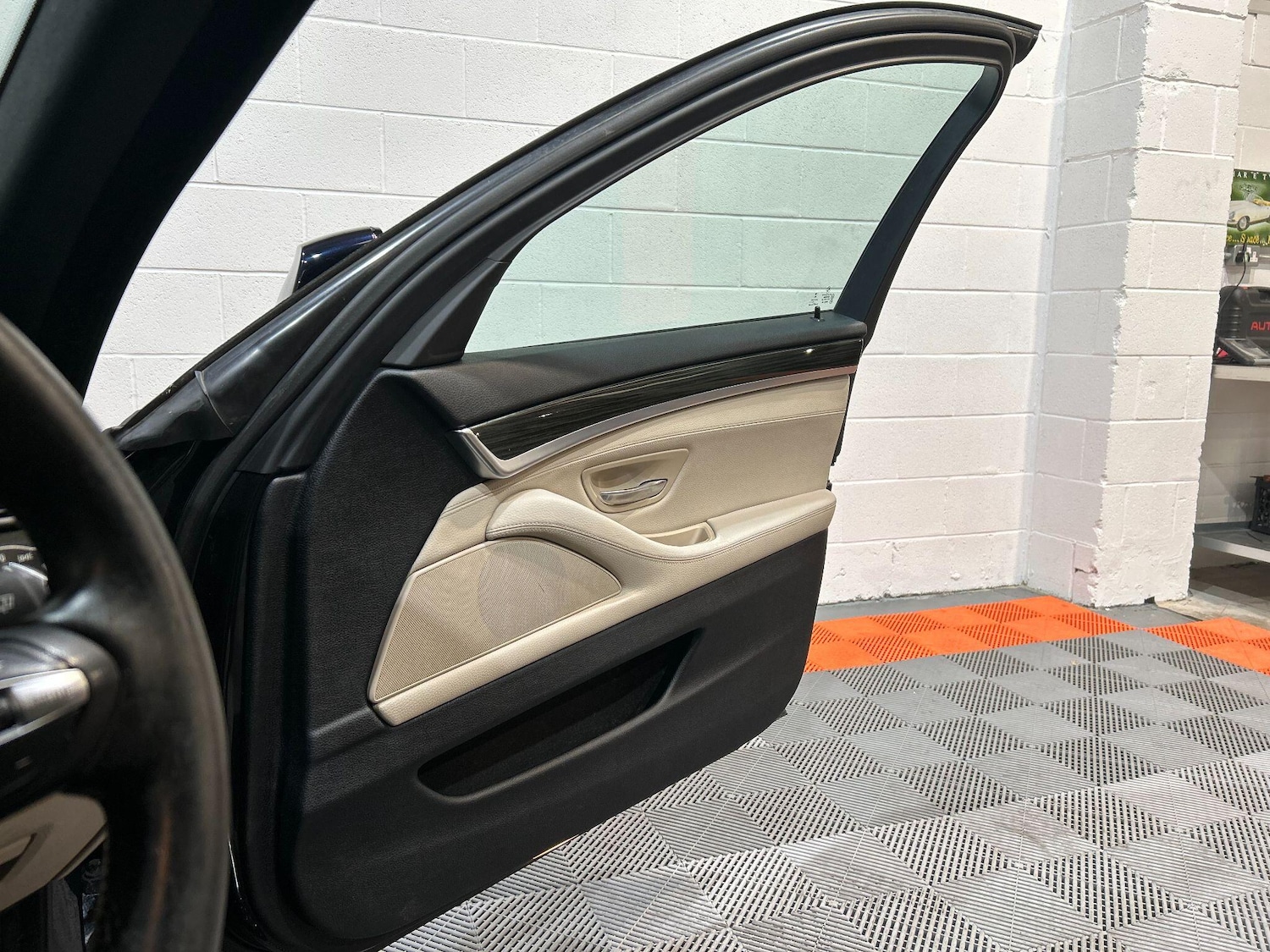 Used BMW 5 Series 2015 for sale - 76832579: Photo 40