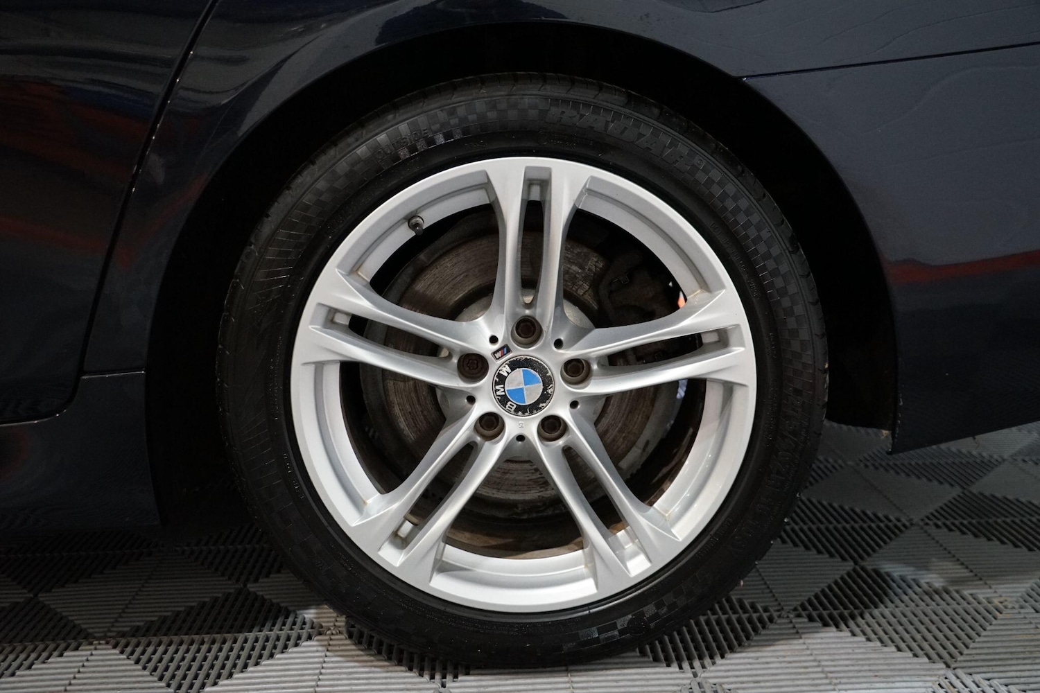 Used BMW 5 Series 2015 for sale - 76832579: Photo 44