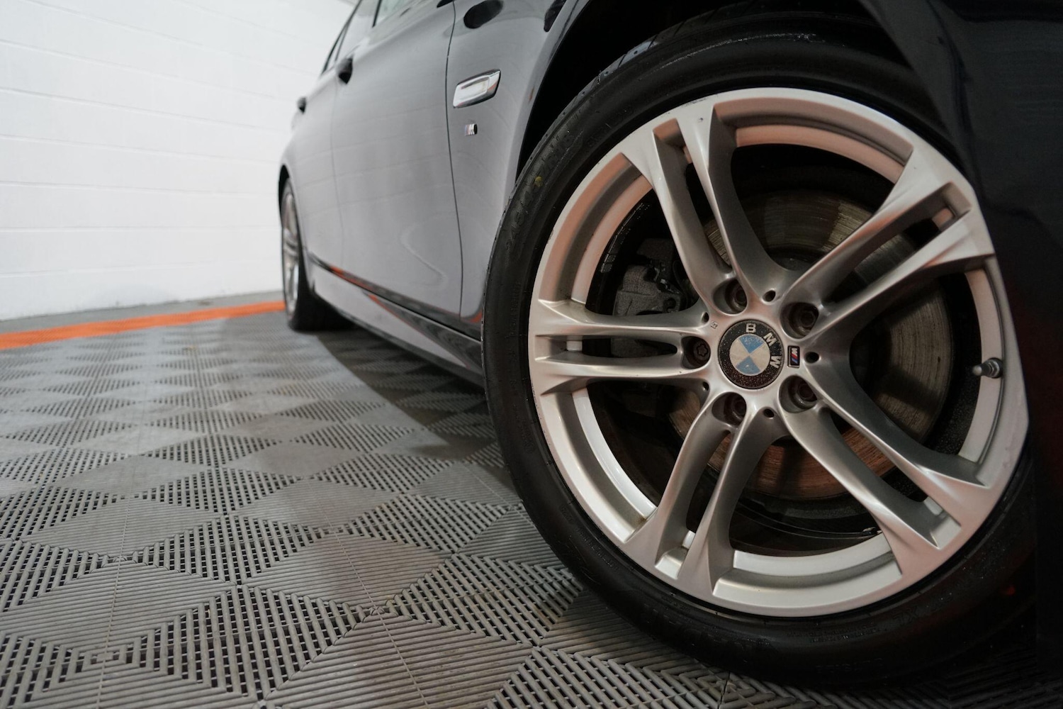 Used BMW 5 Series 2015 for sale - 76832579: Photo 45