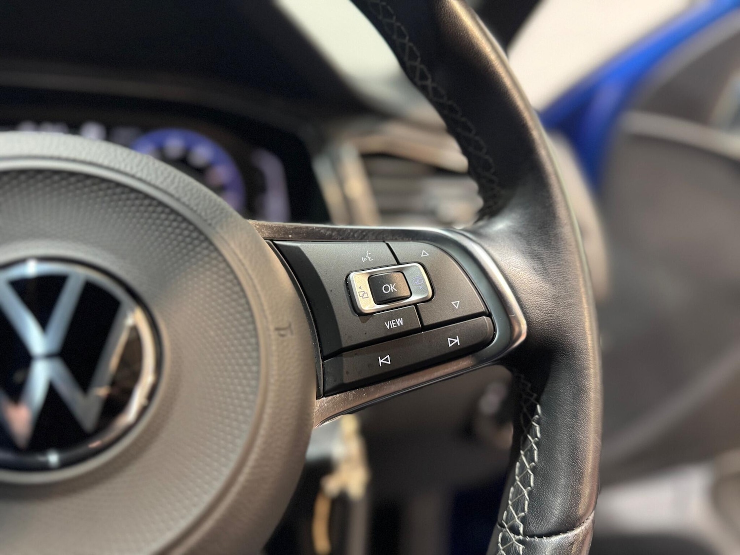 Used Volkswagen T-Roc 2022 for sale - 76803563: Photo 25