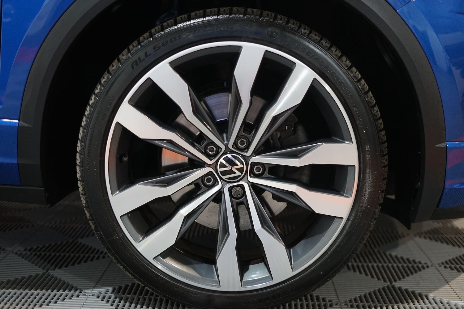 Used Volkswagen T-Roc 2022 for sale - 76803563: Photo 4