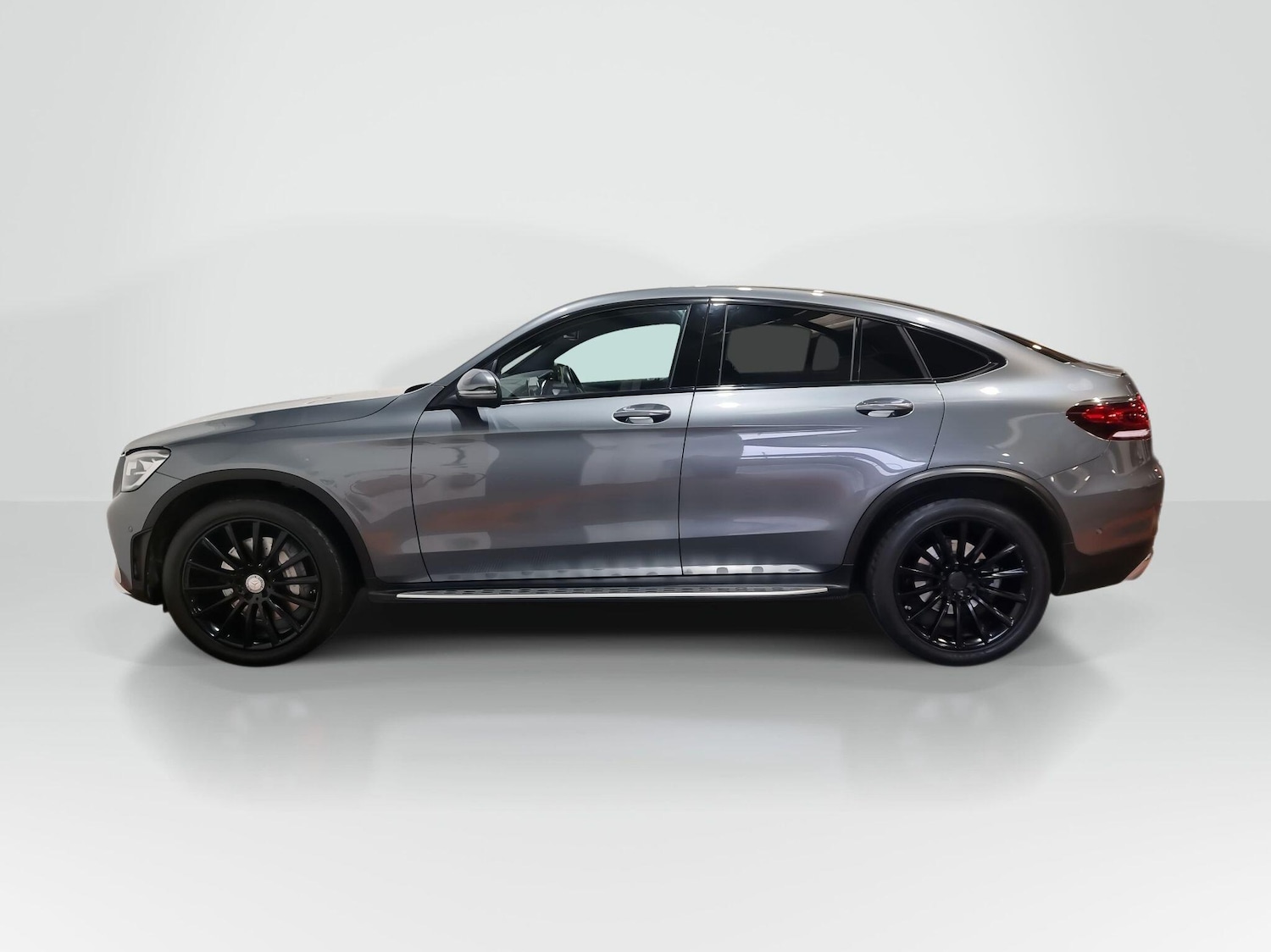 Used Mercedes-Benz GLC 2021 for sale - 77412313: Photo 2