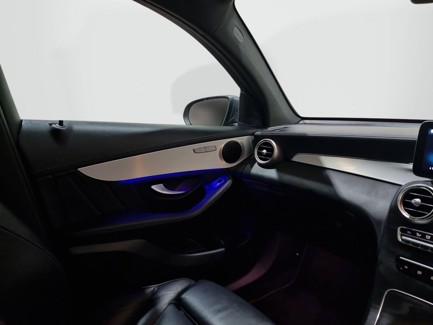 Used Mercedes-Benz GLC 2021 for sale - 77412313: Photo 25