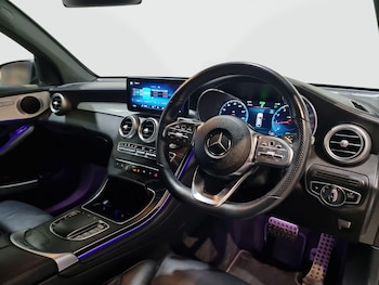 Used Mercedes-Benz GLC 2021 for sale - 77412313: Photo