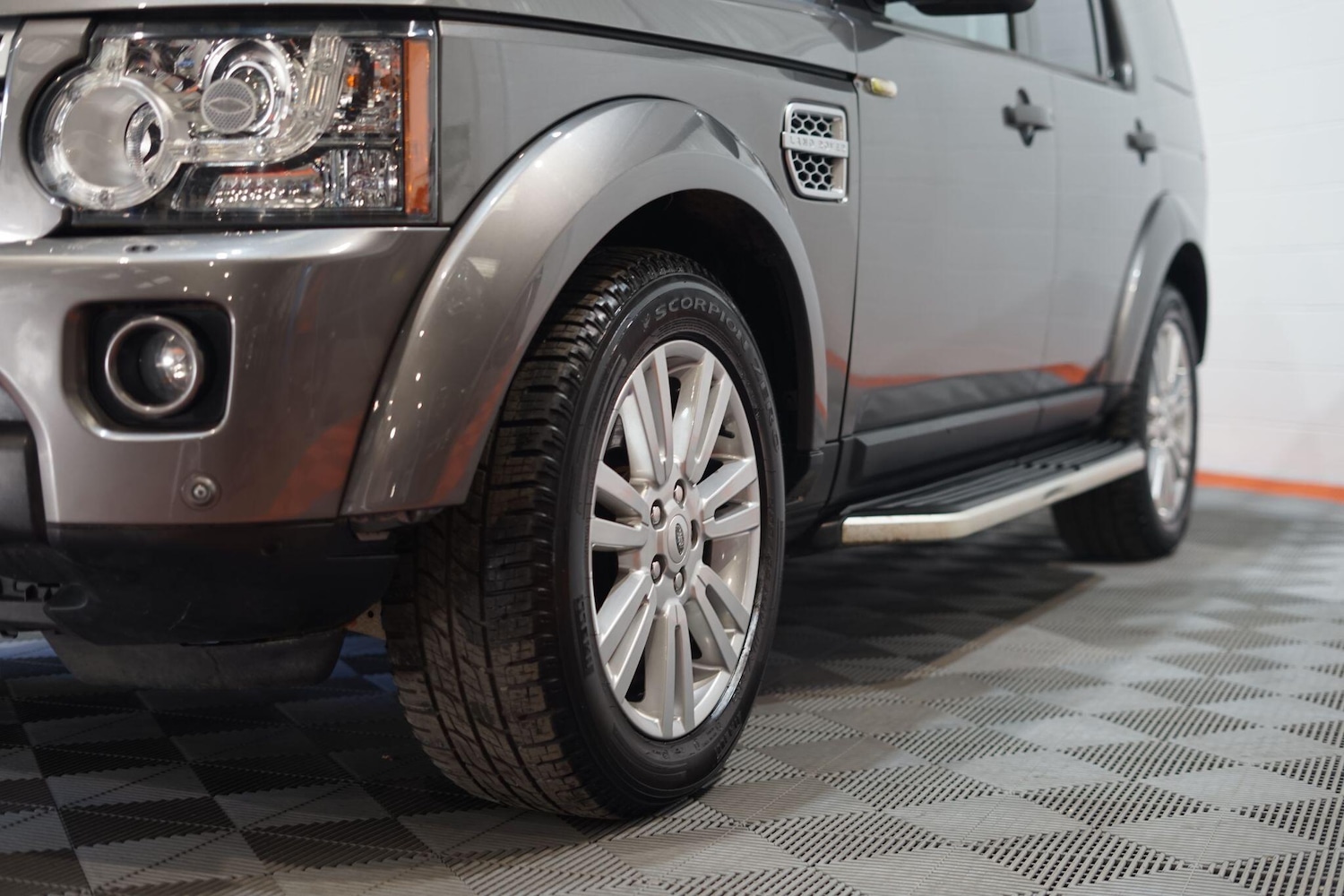 Used Land Rover Discovery 2011 for sale - 76803571: Photo 40