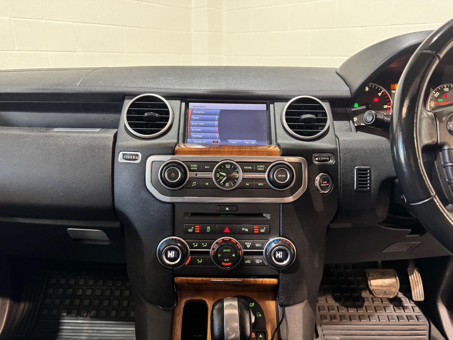 Used Land Rover Discovery 2011 for sale - 76803571: Photo 45