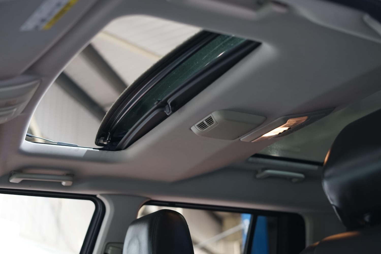 Used Land Rover Discovery 2011 for sale - 76803571: Photo 60