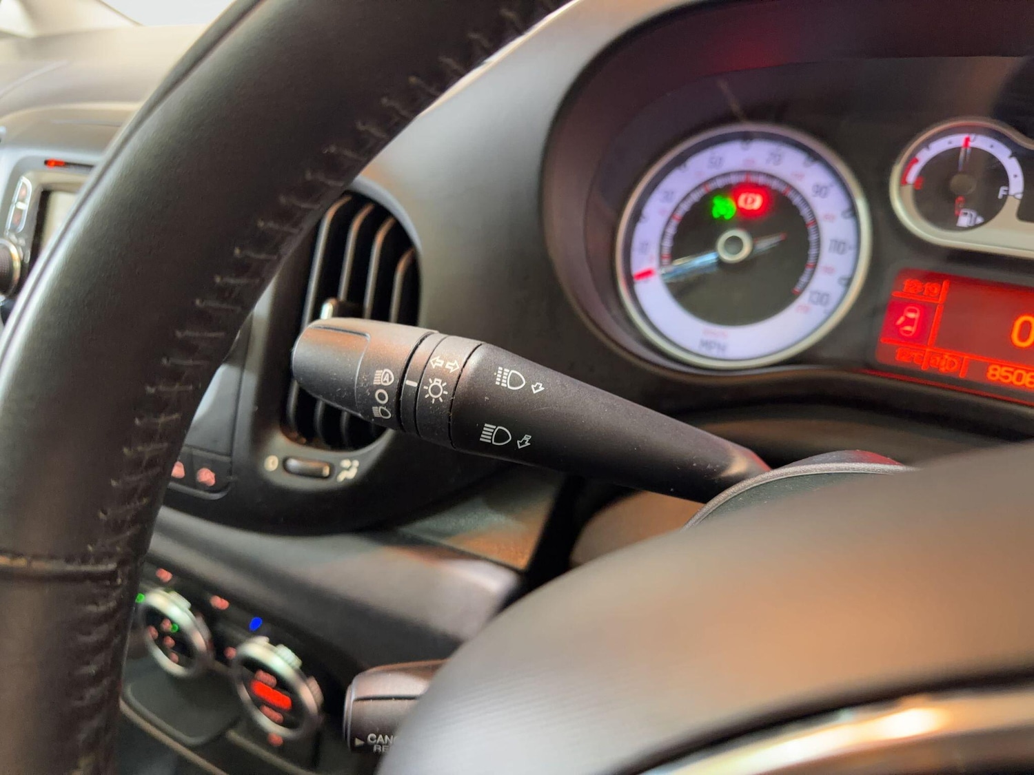 Used Fiat 500L 2013 for sale - 77823565: Photo 68