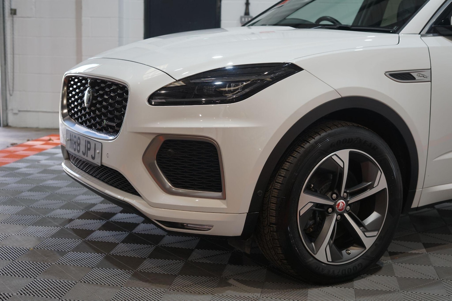 Used Jaguar E-Pace 2021 for sale - 76975431: Photo 14