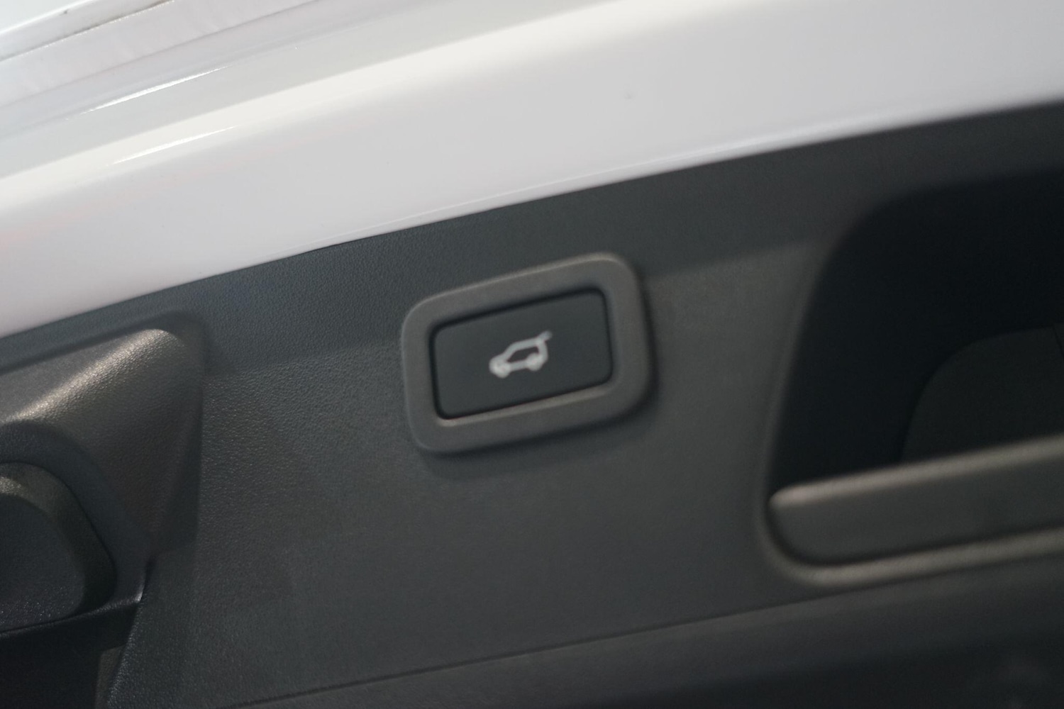 Used Jaguar E-Pace 2021 for sale - 76975431: Photo 29