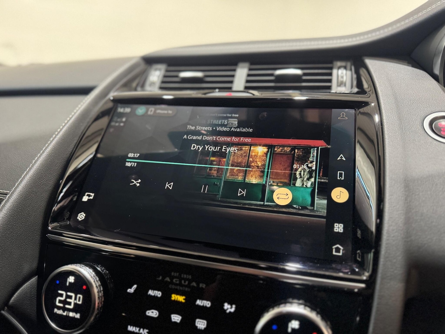 Used Jaguar E-Pace 2021 for sale - 76975431: Photo 71