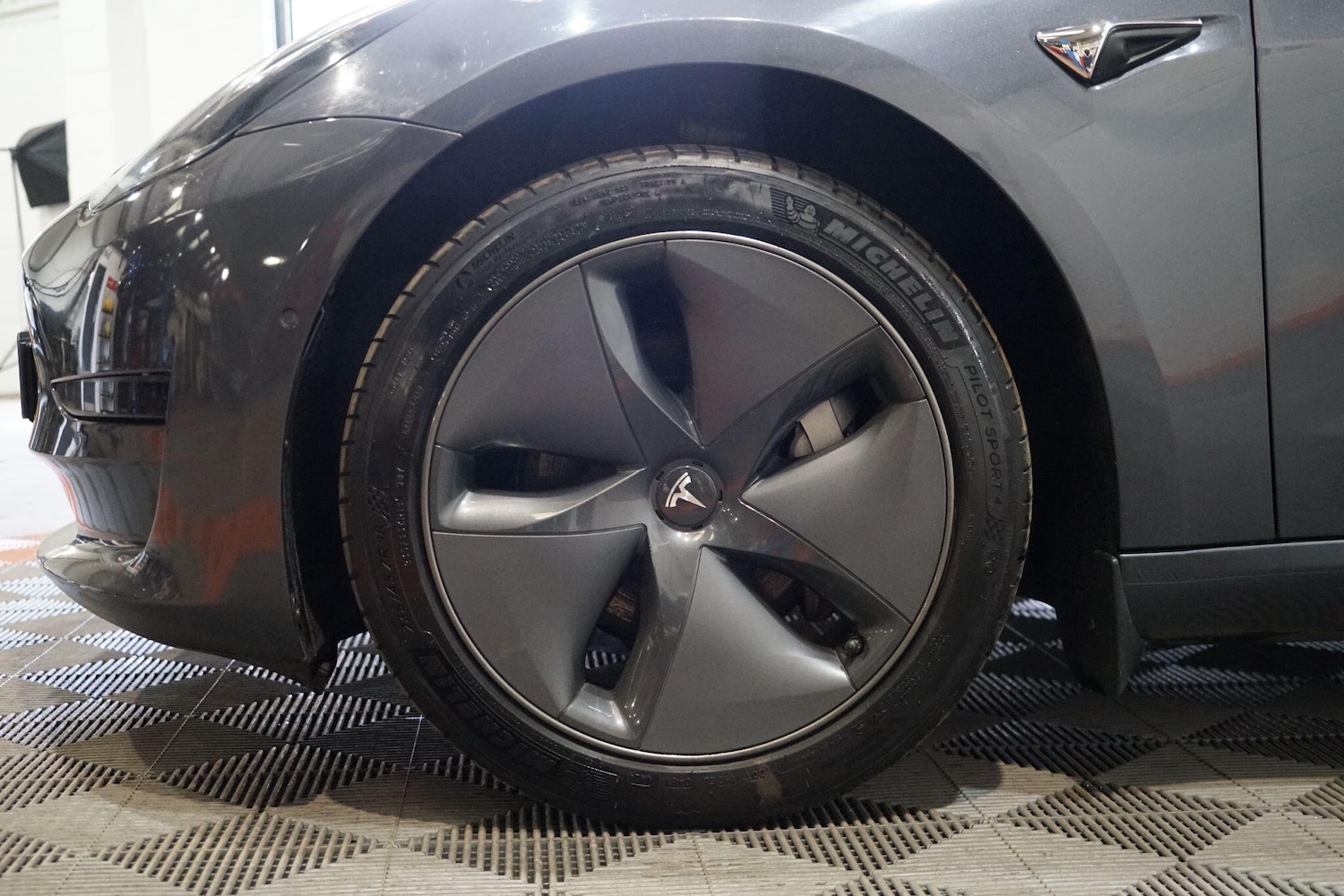 Used Tesla Model 3 2020 for sale - 77722903: Photo 33