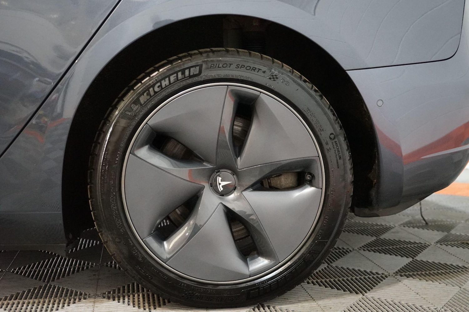 Used Tesla Model 3 2020 for sale - 77722903: Photo 34