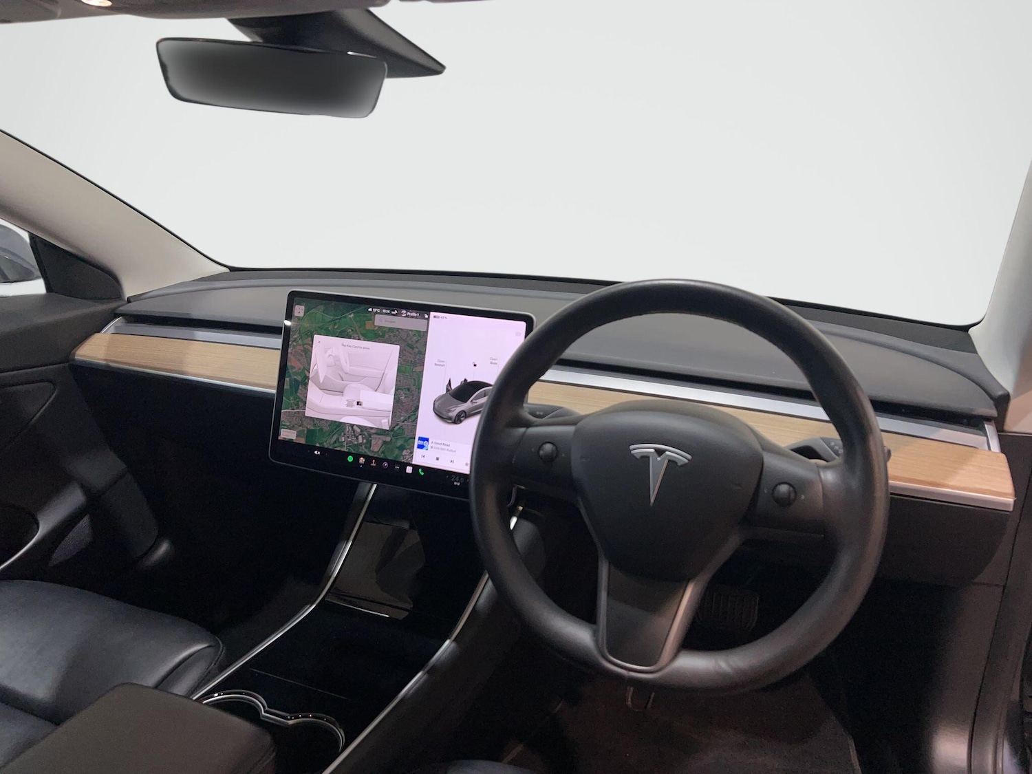 Used Tesla Model 3 2020 for sale - 77722903: Photo 4