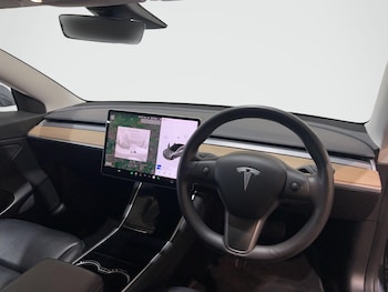 Used Tesla Model 3 2020 for sale - 77722903: Photo