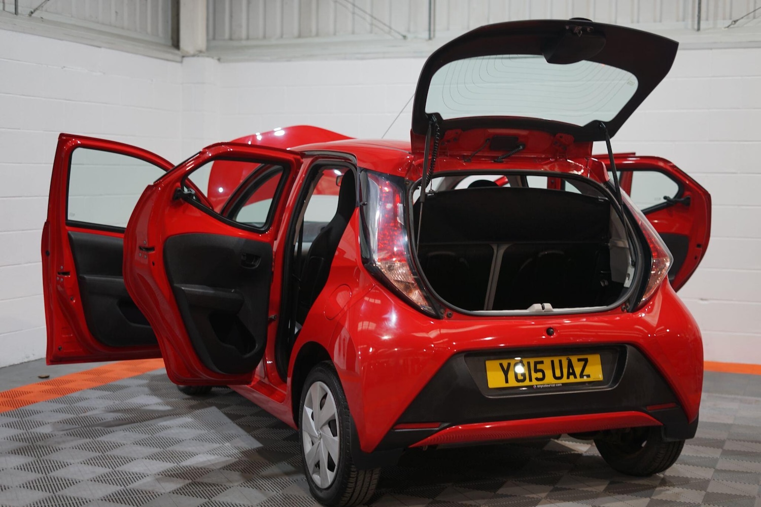 Used Toyota AYGO 2015 for sale - 76803543: Photo 12