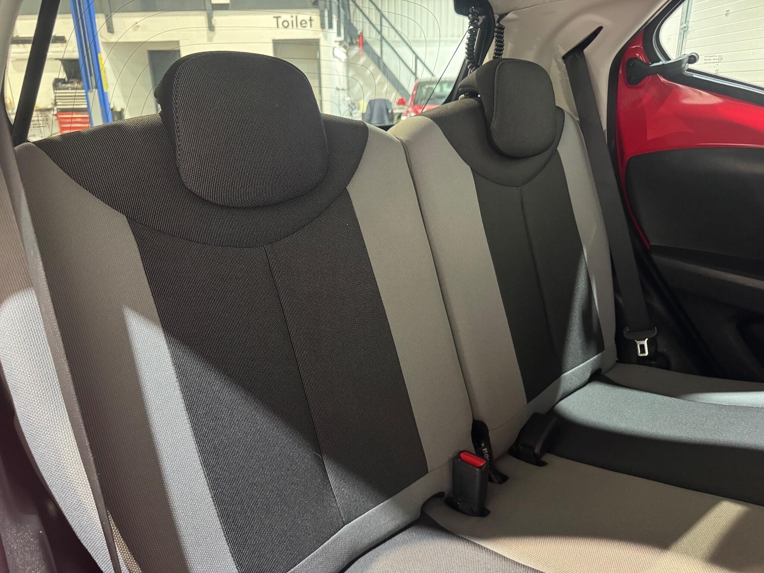 Used Toyota AYGO 2015 for sale - 76803543: Photo 24